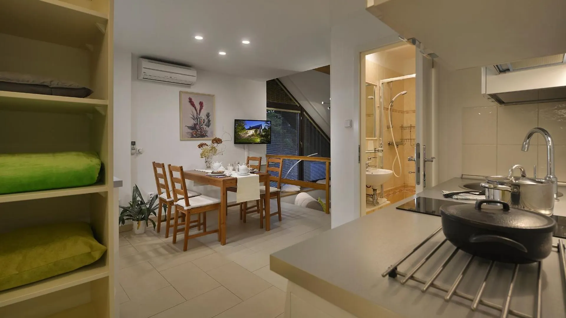 A. V. Pension Praha Aparthotel